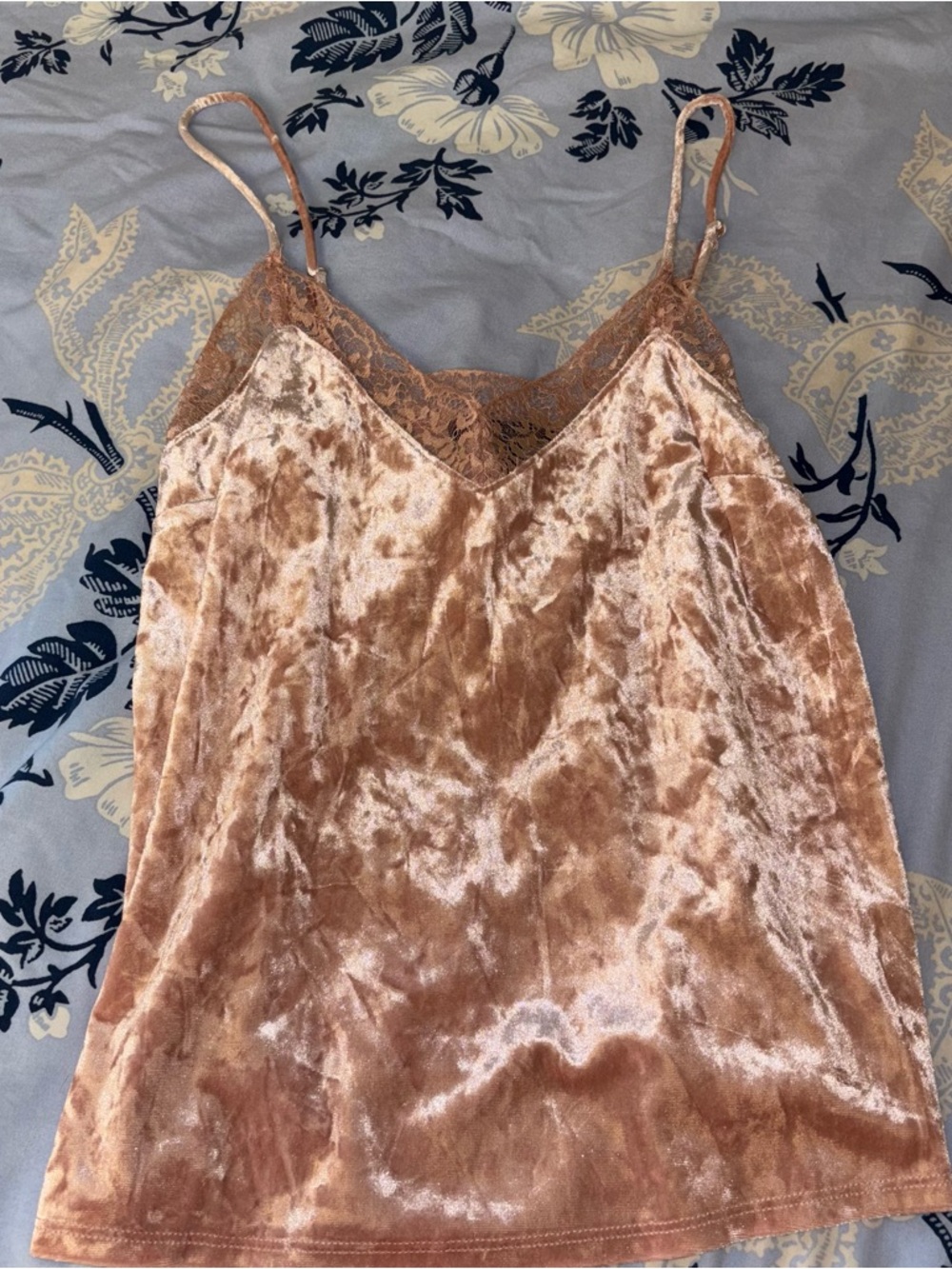 Light pink velour tank with lace trim